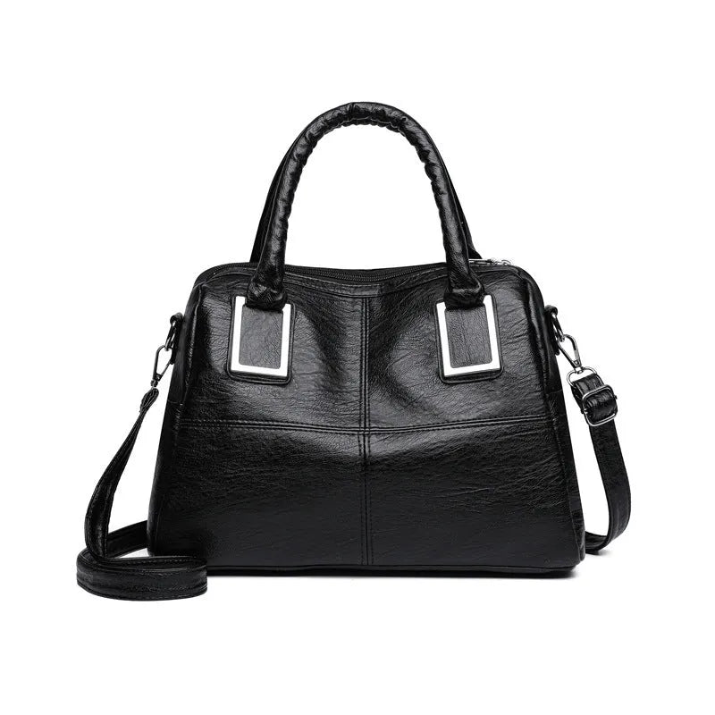 Women's simple shoulder bag in horizontal square design with large capacity and internal organisation compartments