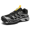 Low-top hiking shoes in artificial leather with rubber sole and mesh lining