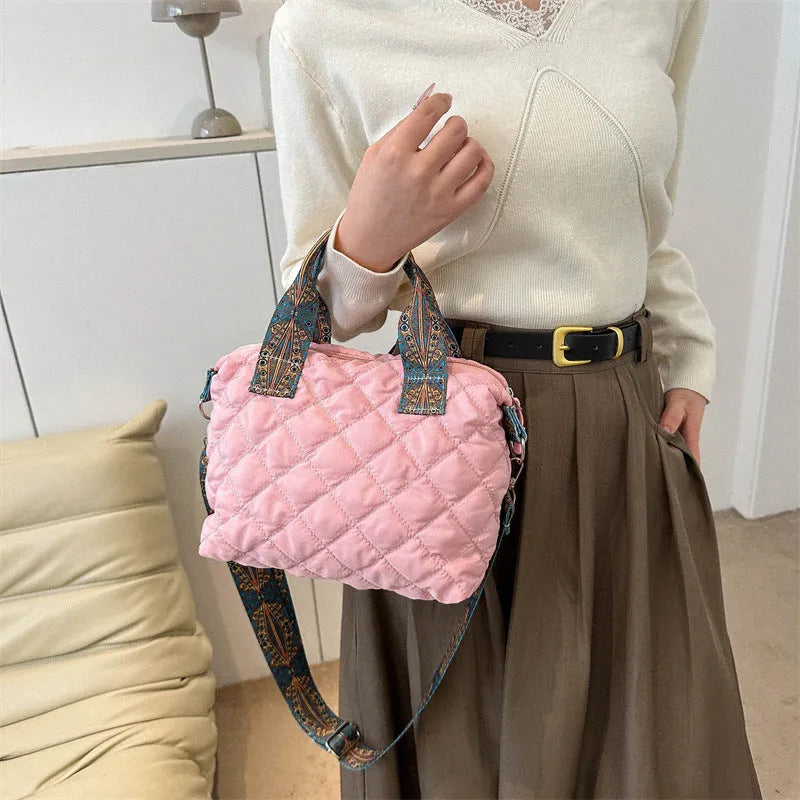 Urban simplicity shoulder messenger bag in Oxford cloth with embroidery detailing and single strap