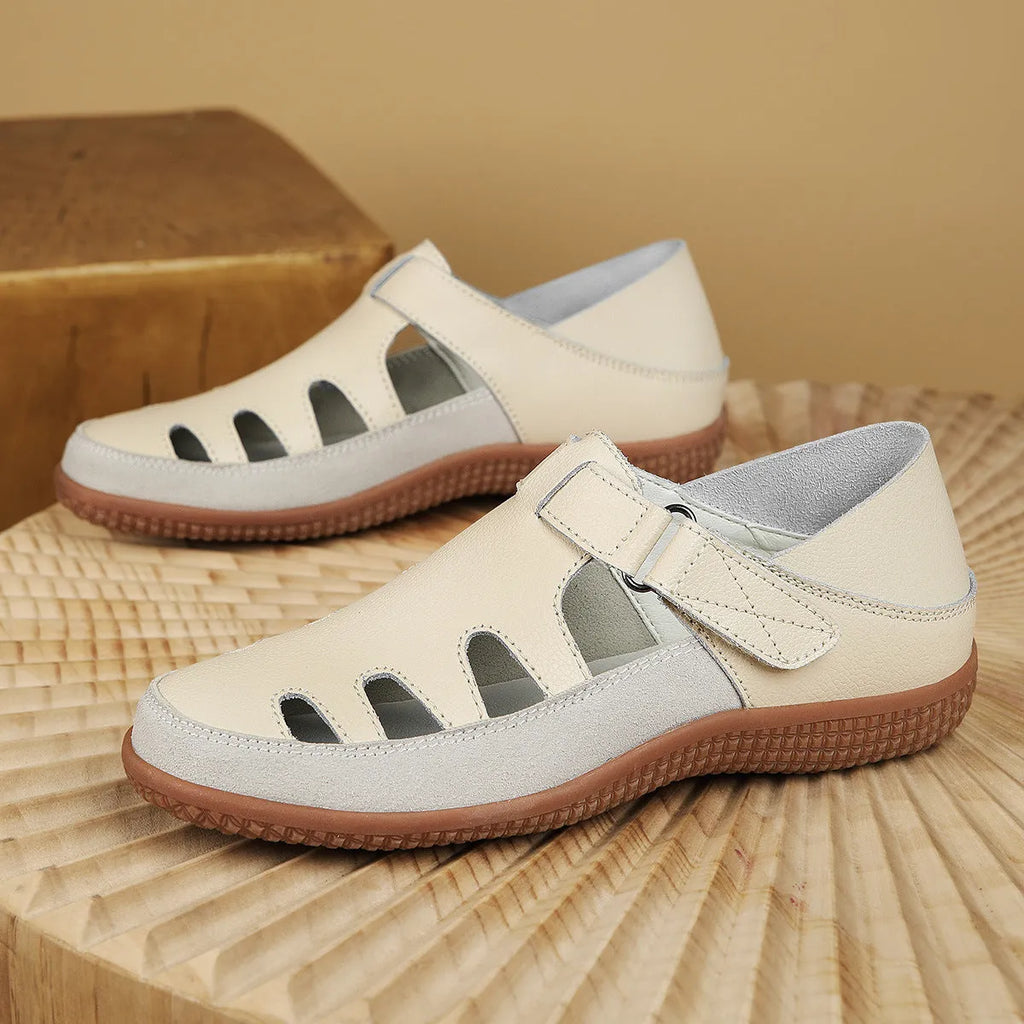 Plus size women's flat heel sandals with hollow breathable design in white red or blue