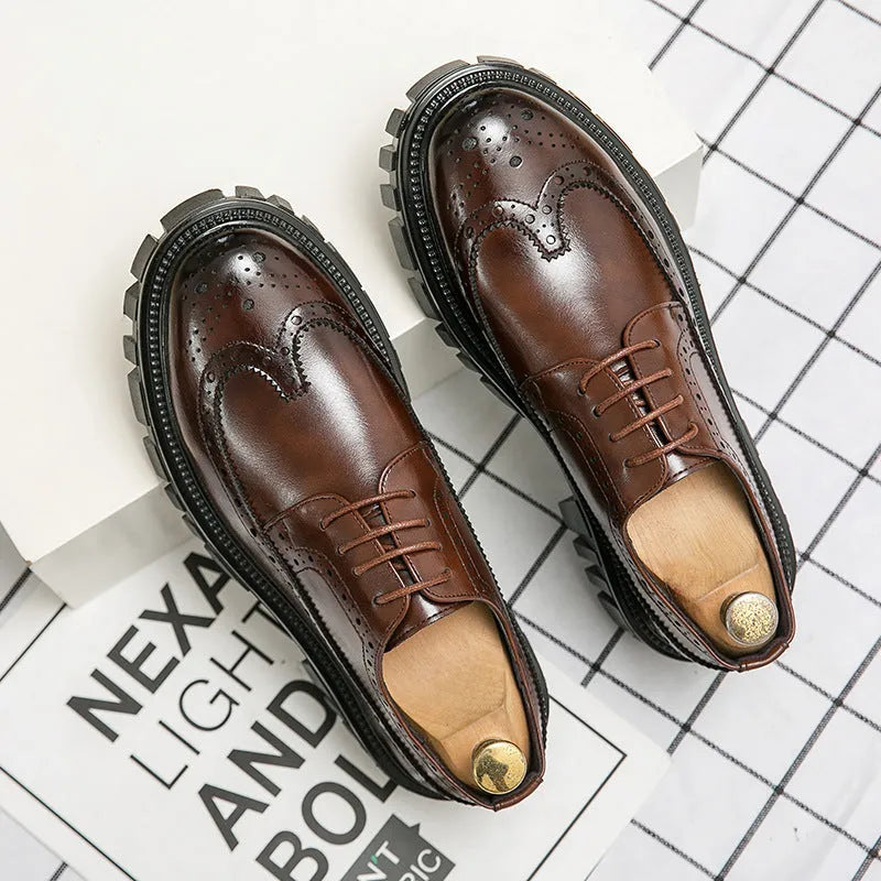 Men's black brogue shoes with round toe design and artificial PU upper