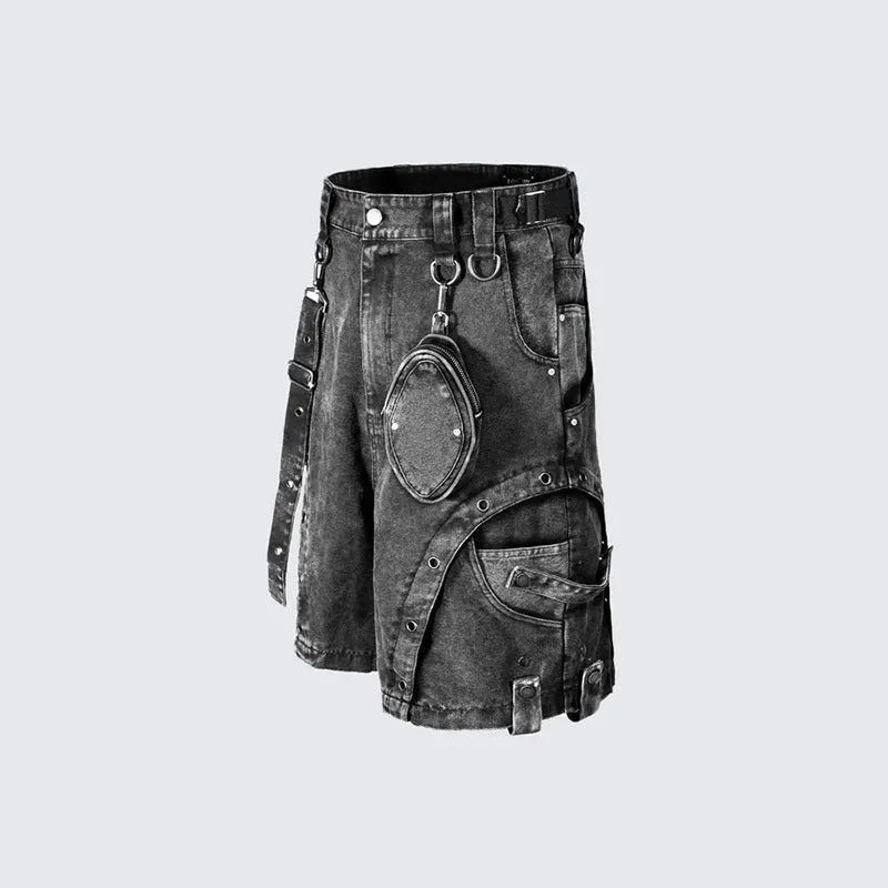 Women's high waist loose fit retro denim shorts in a washed picture colour for summer.