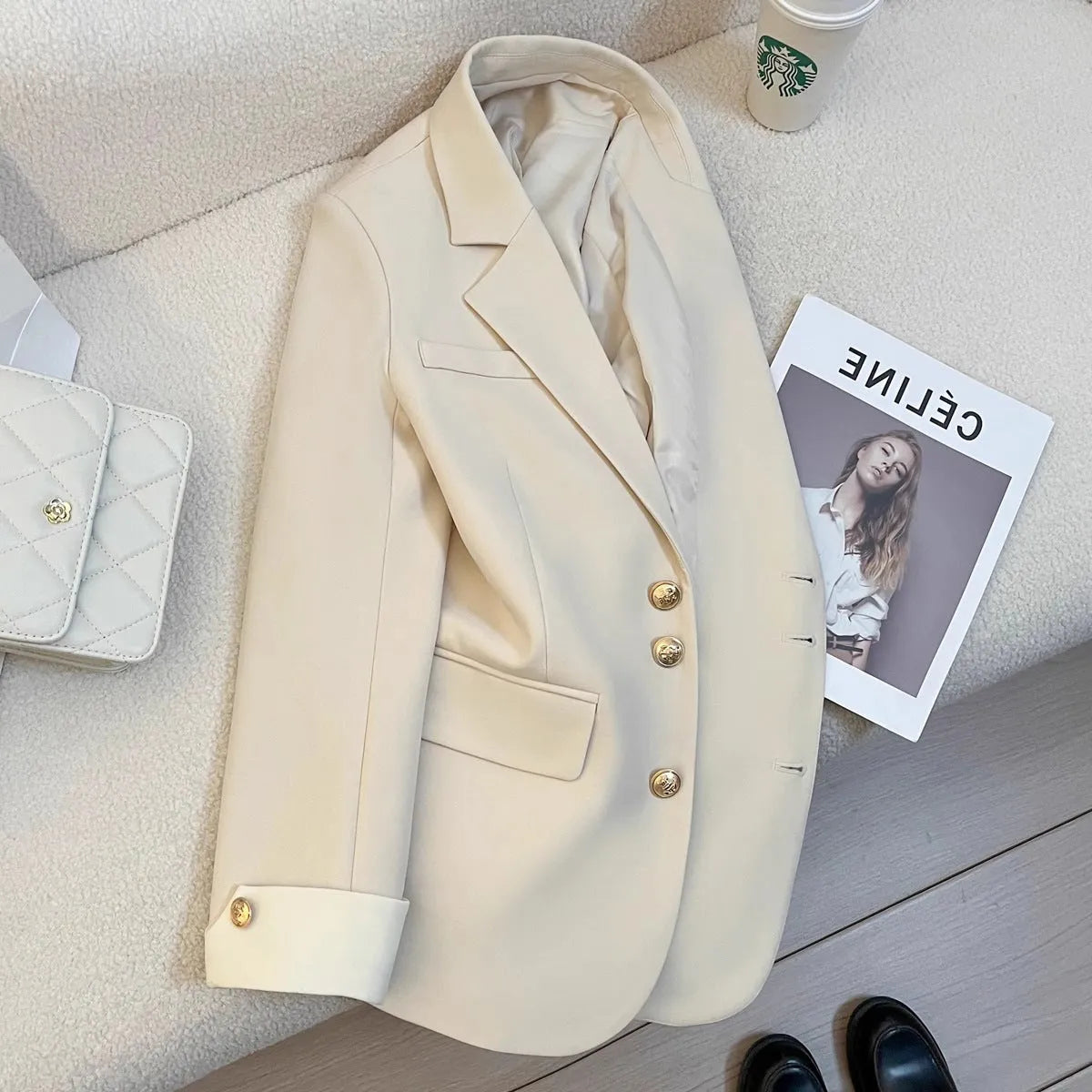 Women's medium-length loose polyester coat in milky white with pockets and regular long sleeves