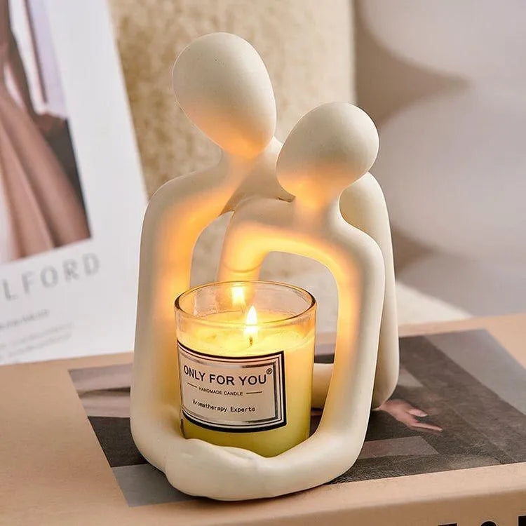 Modern simple style resin statue of loving couple in milky white or gold finish for home decoration