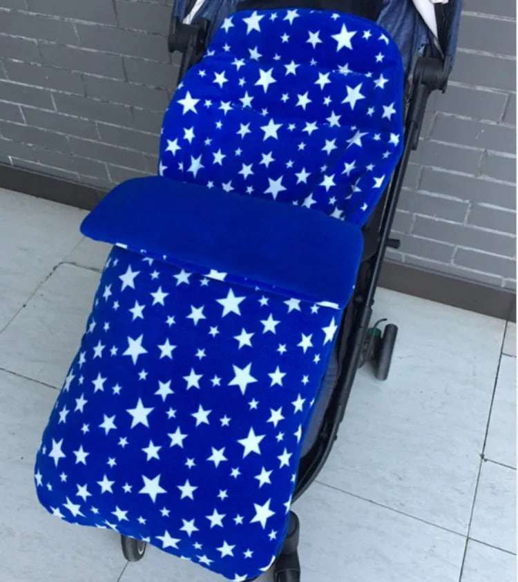 Baby stroller sleeping bag with envelope design in multiple colours showing lamb cashmere lining