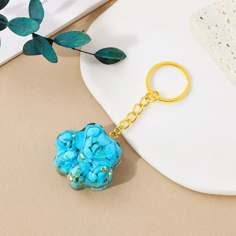 Natural crystal cat's paw keychain with small pendant and gemstone beads