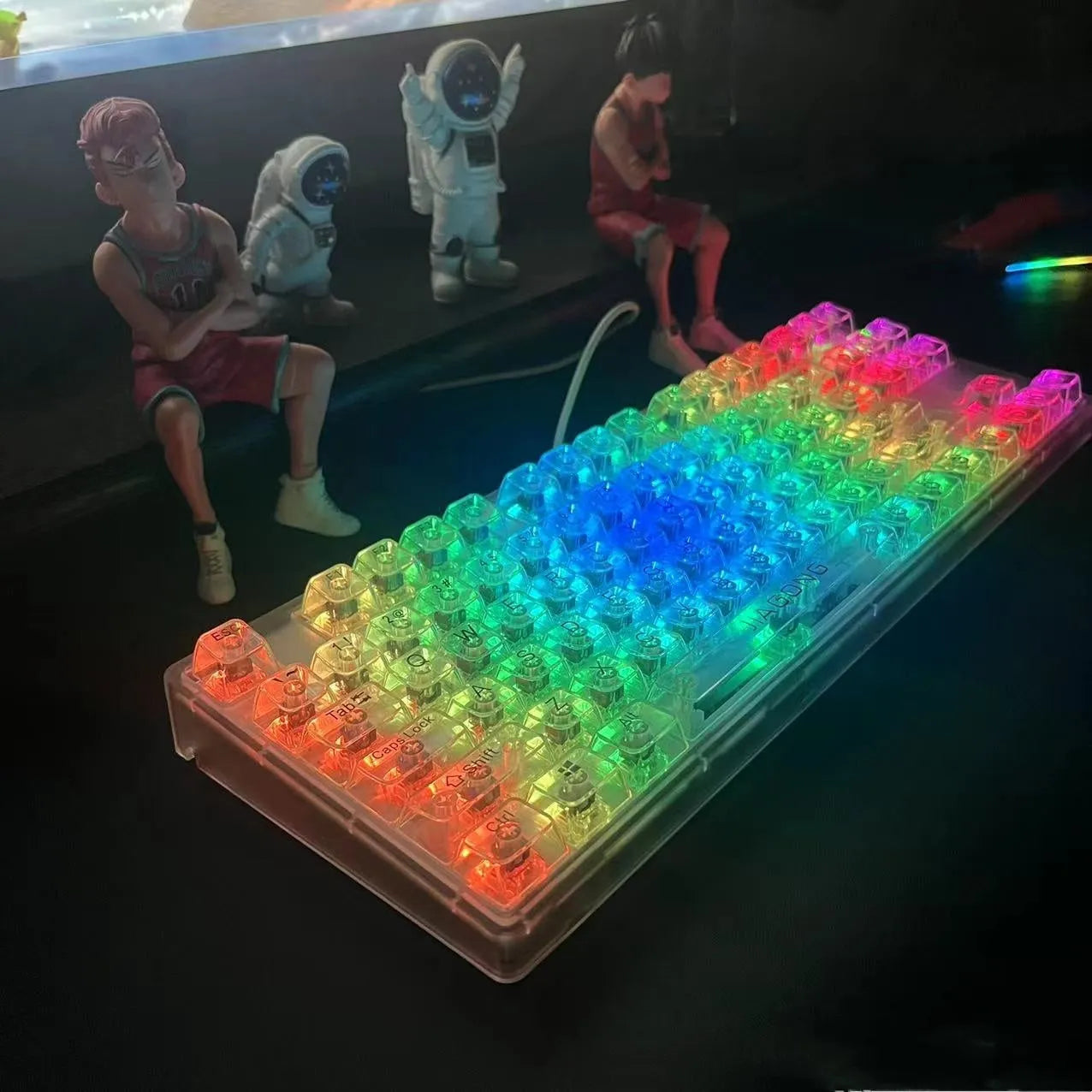 Universal transparent plastic key cap set with 132 pieces for mechanical keyboard replacement