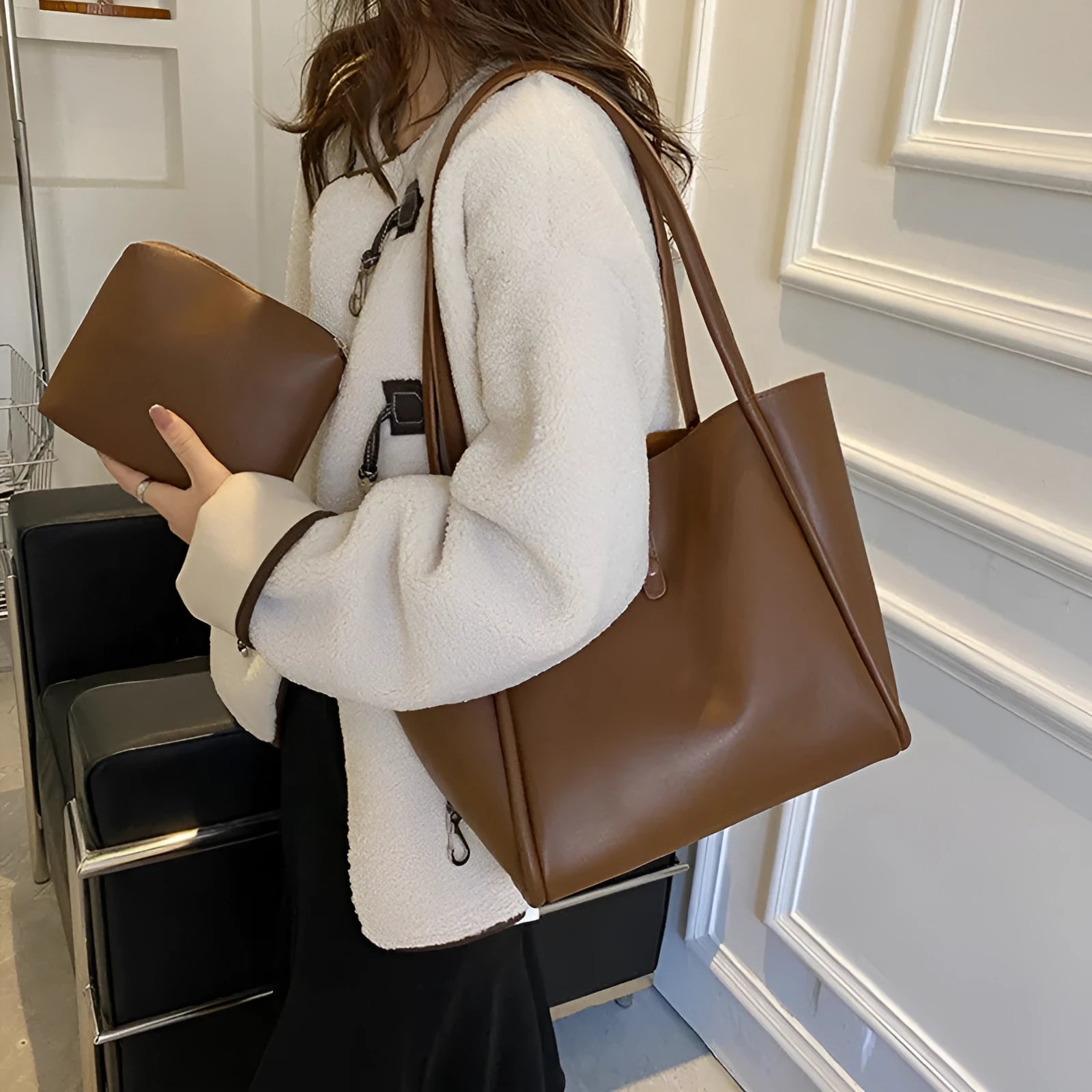 Casual large capacity solid colour PU tote bag for women with matching wallet on shoulder