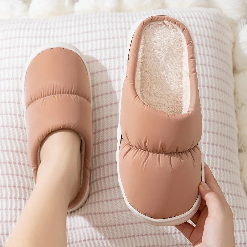 Thick-soled down cotton slippers with artificial leather upper and plush lining in blue green grey pink or yellow