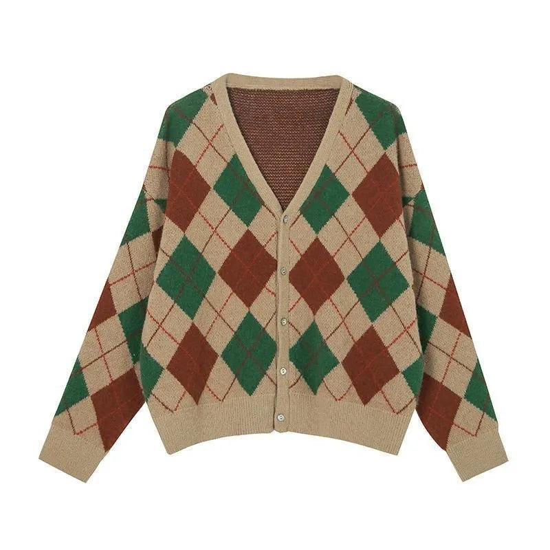 Knitted cardigan in pink, green, black, light khaki, or dark khaki with regular sleeves