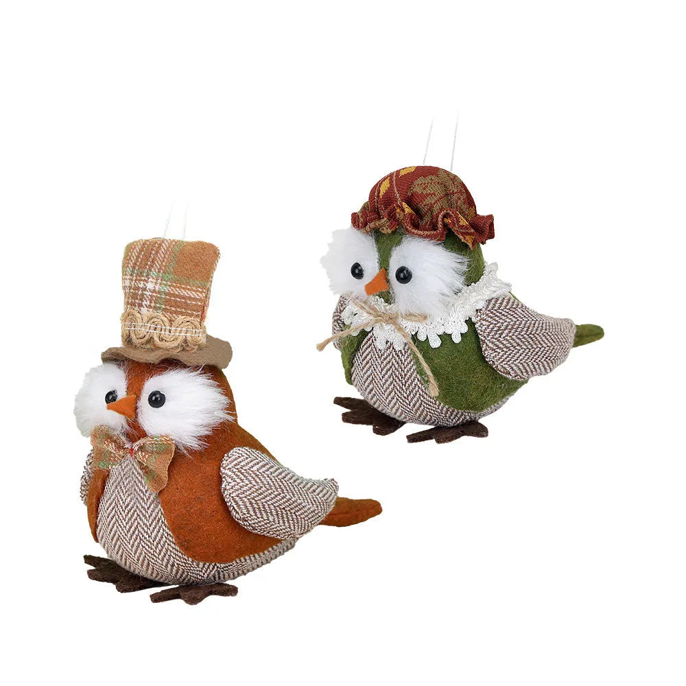 Thanksgiving owl bird ornament in orange or green polyester cloth as a window pendant.