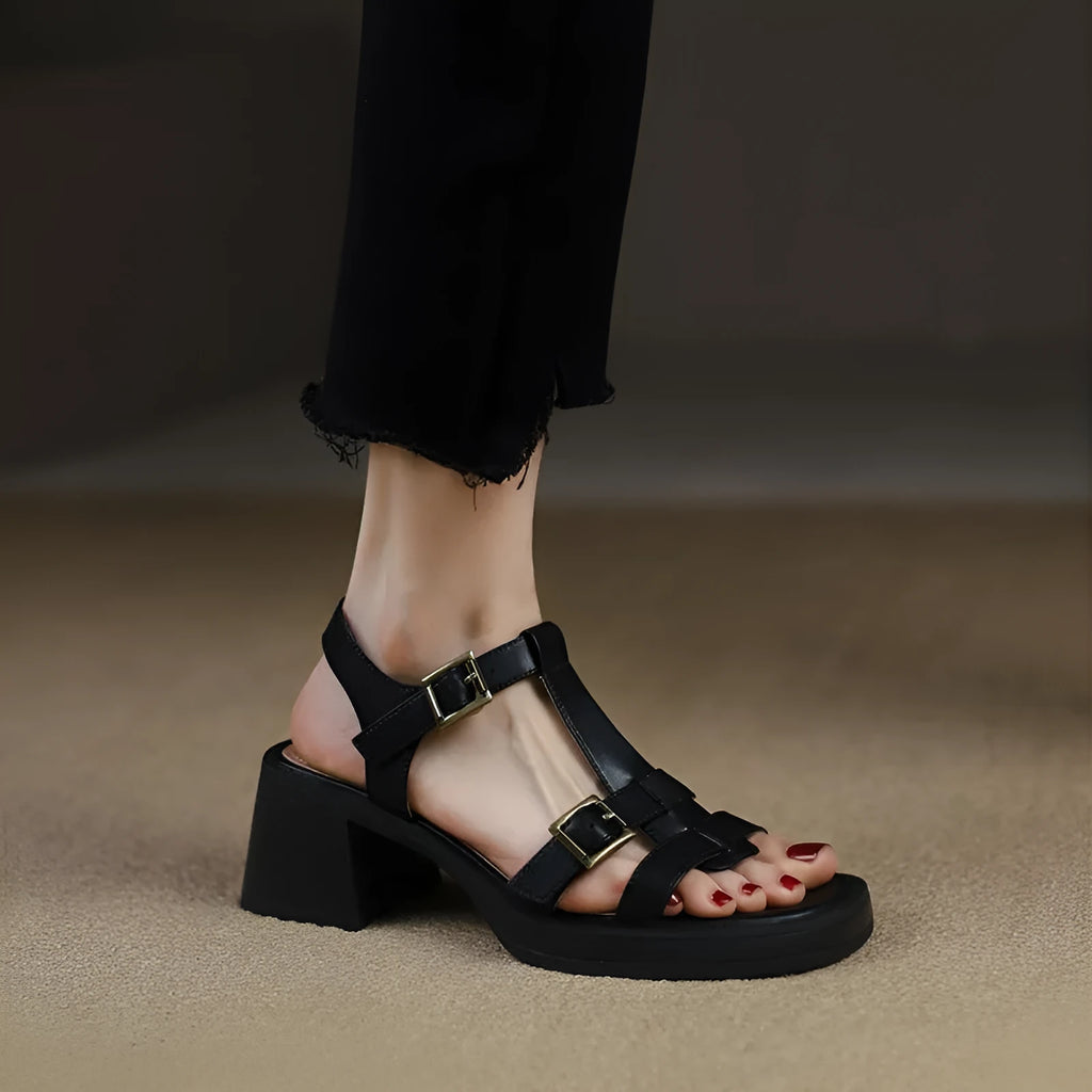 Women's black retro sandals with T-buckle and chunky platform heel
