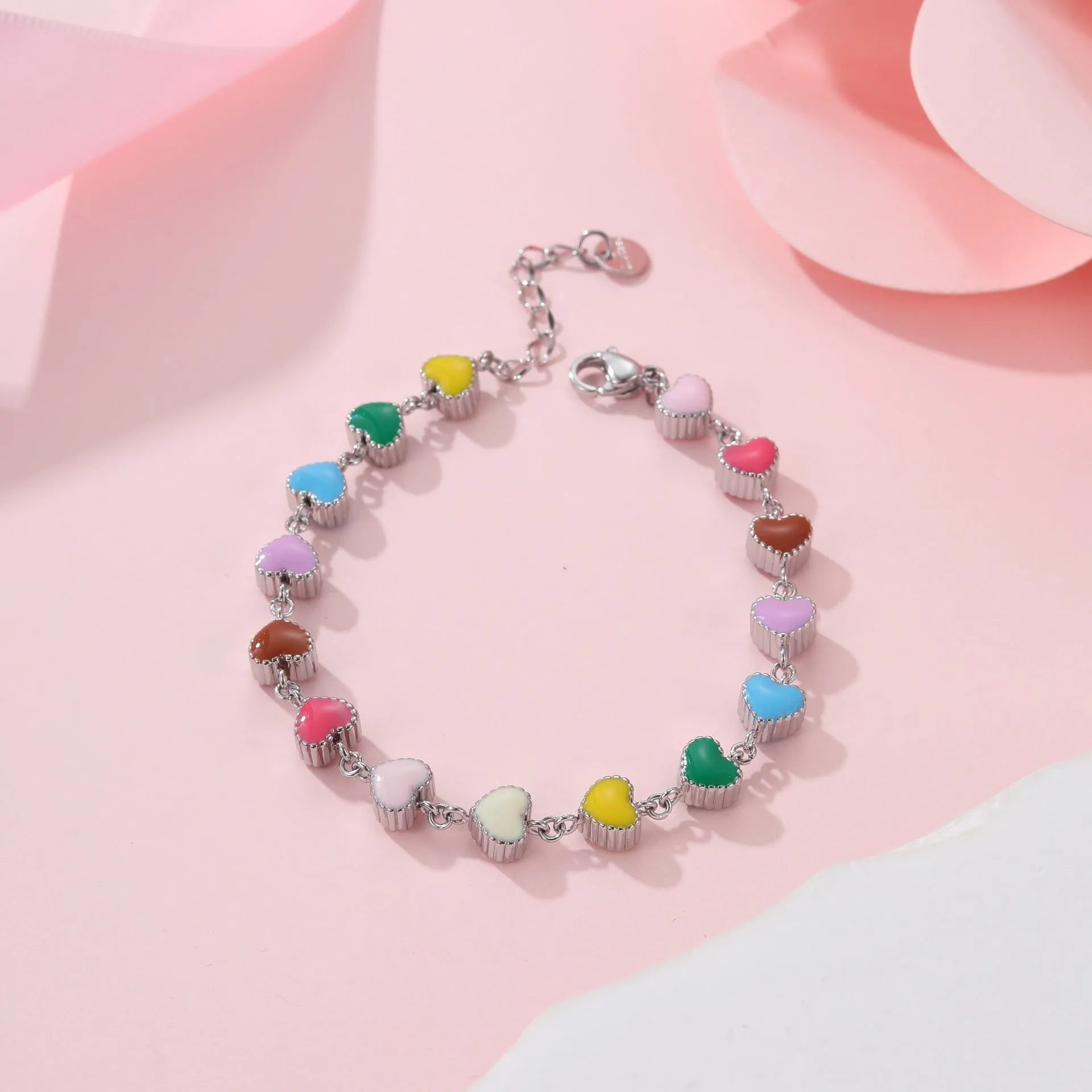 Women's heart-shaped titanium steel bracelet in gold or steel colour with electroplated finish