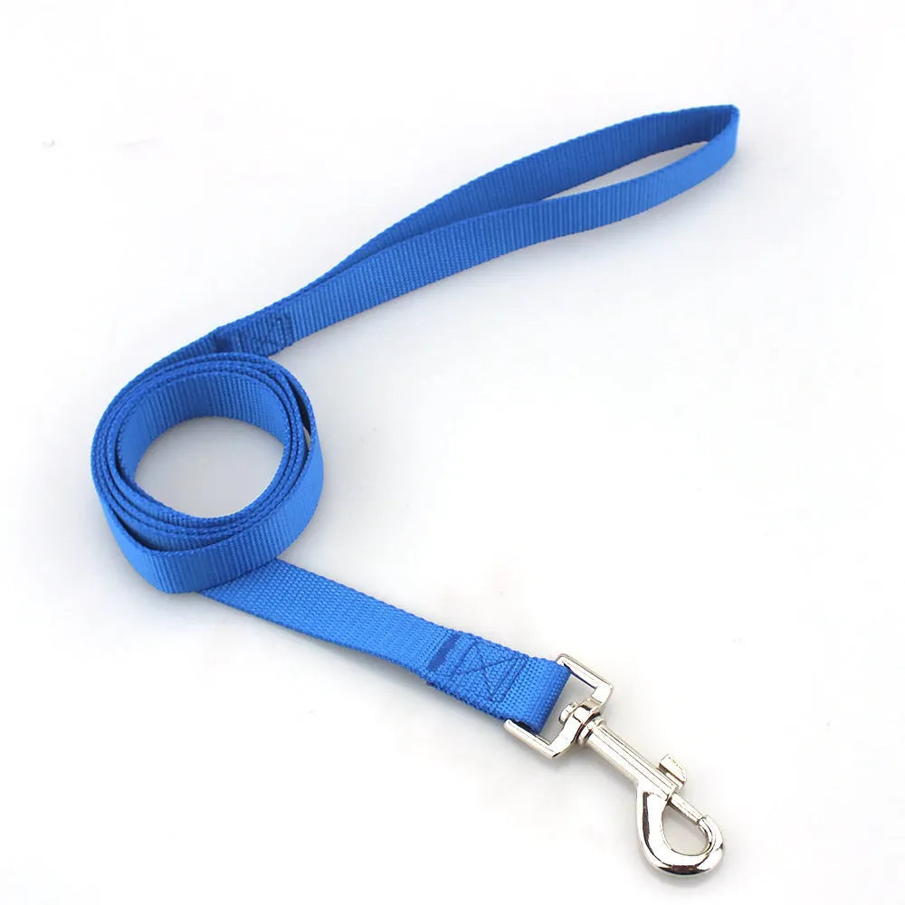 Solid colour polyester dog training rope with hand holding loop in multiple colour options