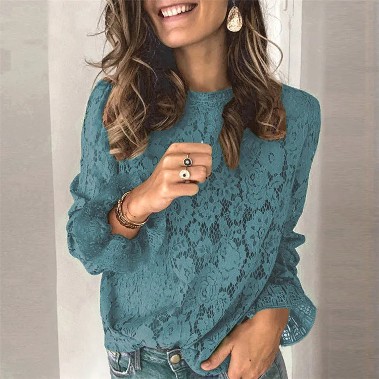 Women's loose-fit hollow-out lace shirt with zipper details in a streetwear style