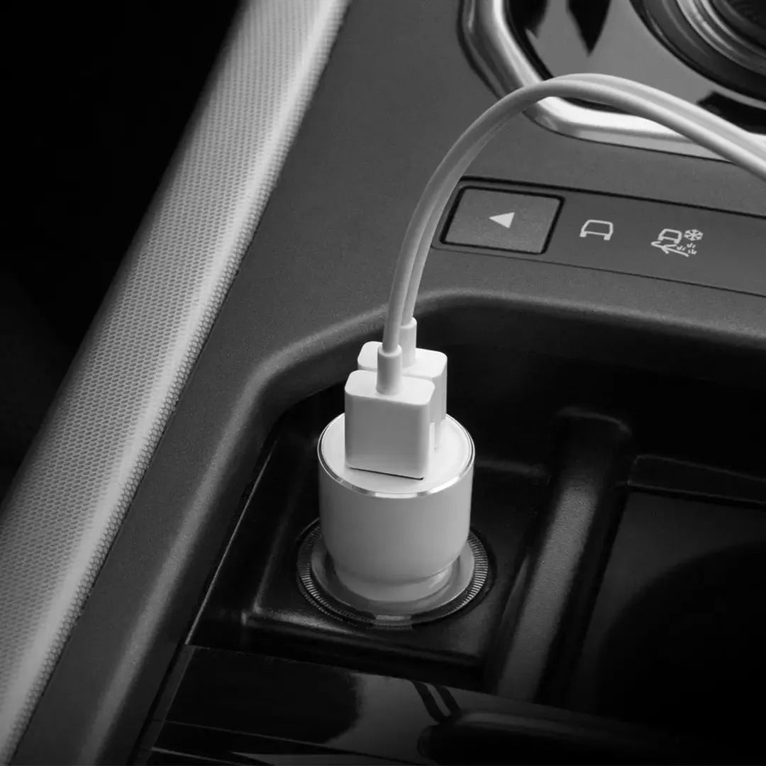 Ruimi 3S black car charger with dual USB ports for mobile devices