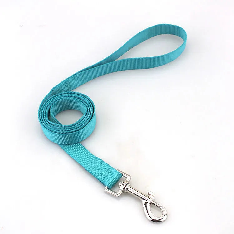Solid colour polyester dog training rope with hand holding loop in multiple colour options