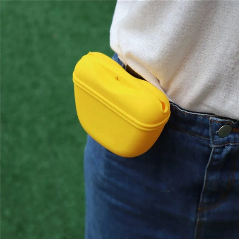 Silicone dog training treat waist bag with clip and magnetic closure in multiple colours