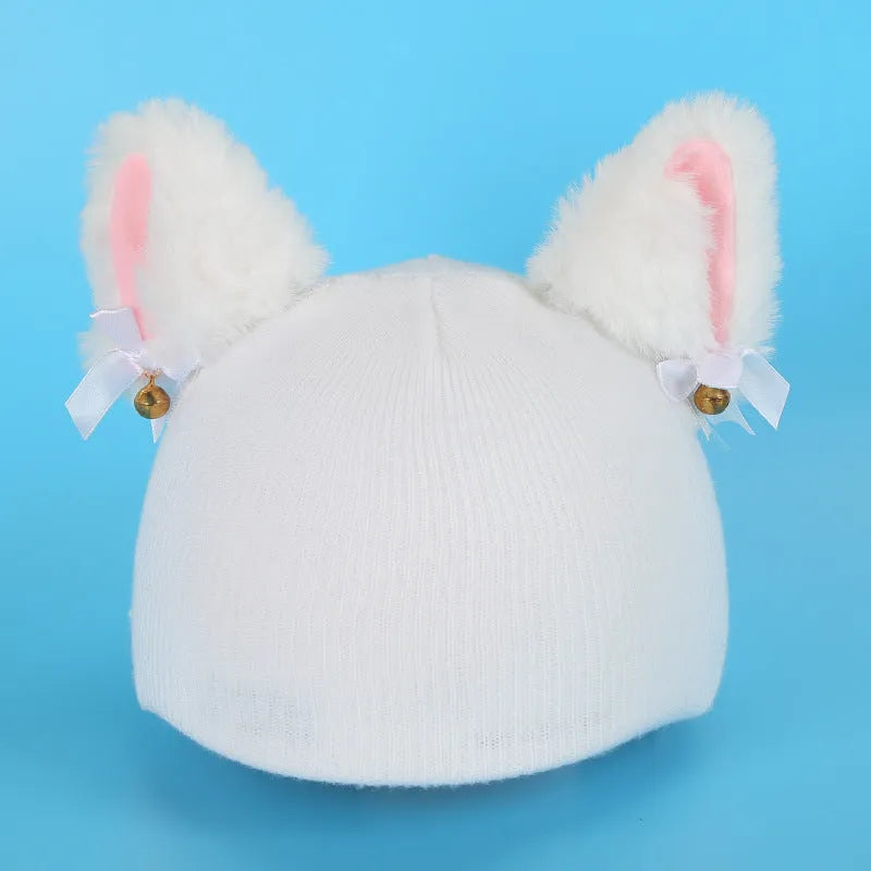 Cartoon-themed plush fabric helmet cover and ear decorations set for motorcycles and bicycles.