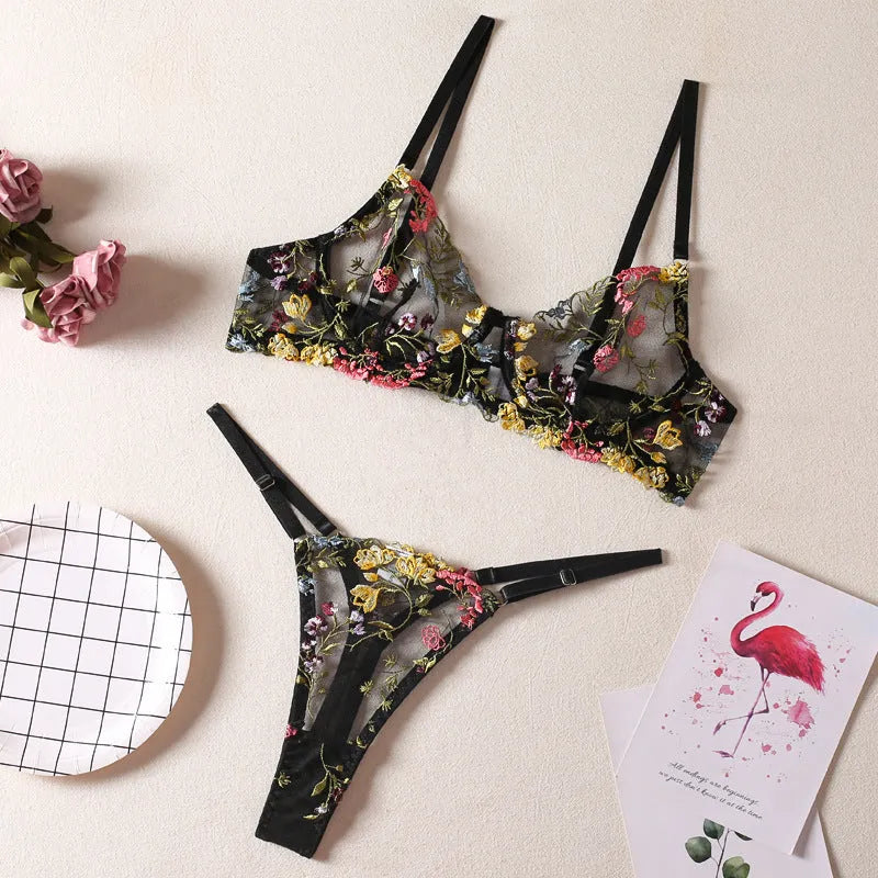 Floral mesh bra with steel ring T-back underwear set in traditional style