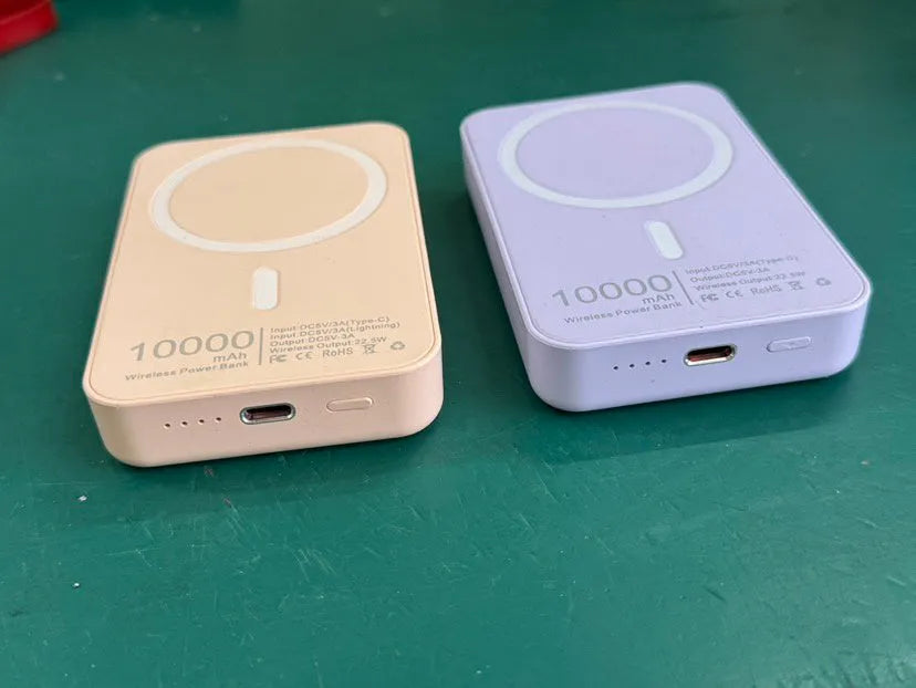 White magnetic wireless charging power bank with 5000mAh capacity measuring 100x65x16mm