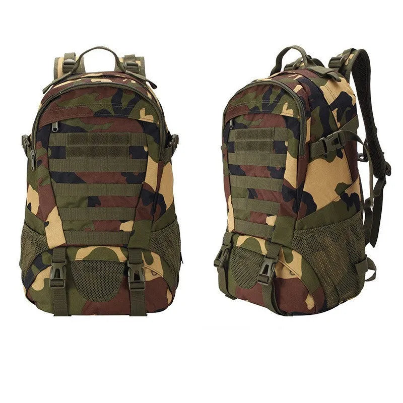 Oxford cloth mountaineering backpack in camouflage pattern with air pillow belt system for outdoor sports