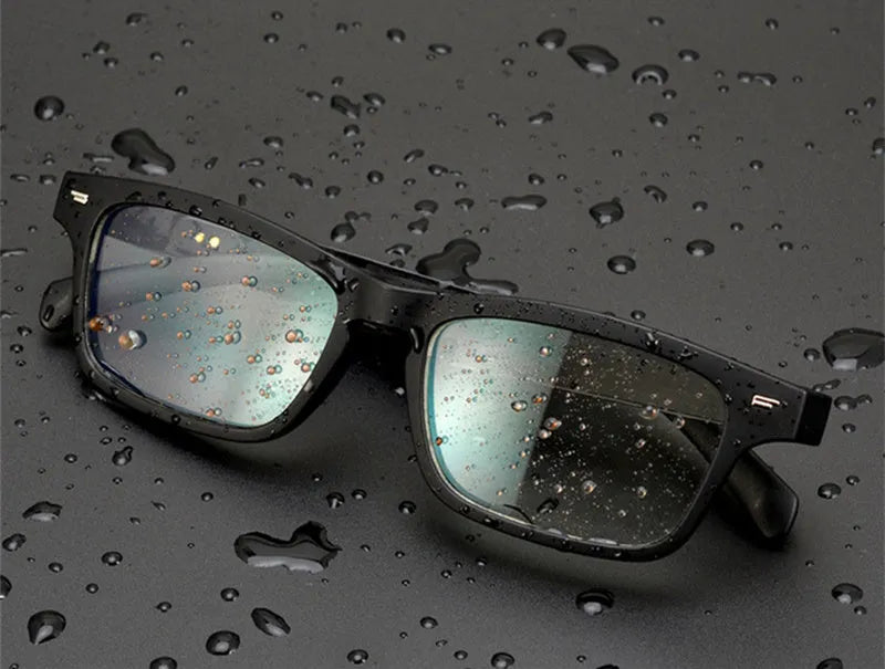 Smart glasses with open-ear speakers and a choice of anti-blue light or polarised lenses.