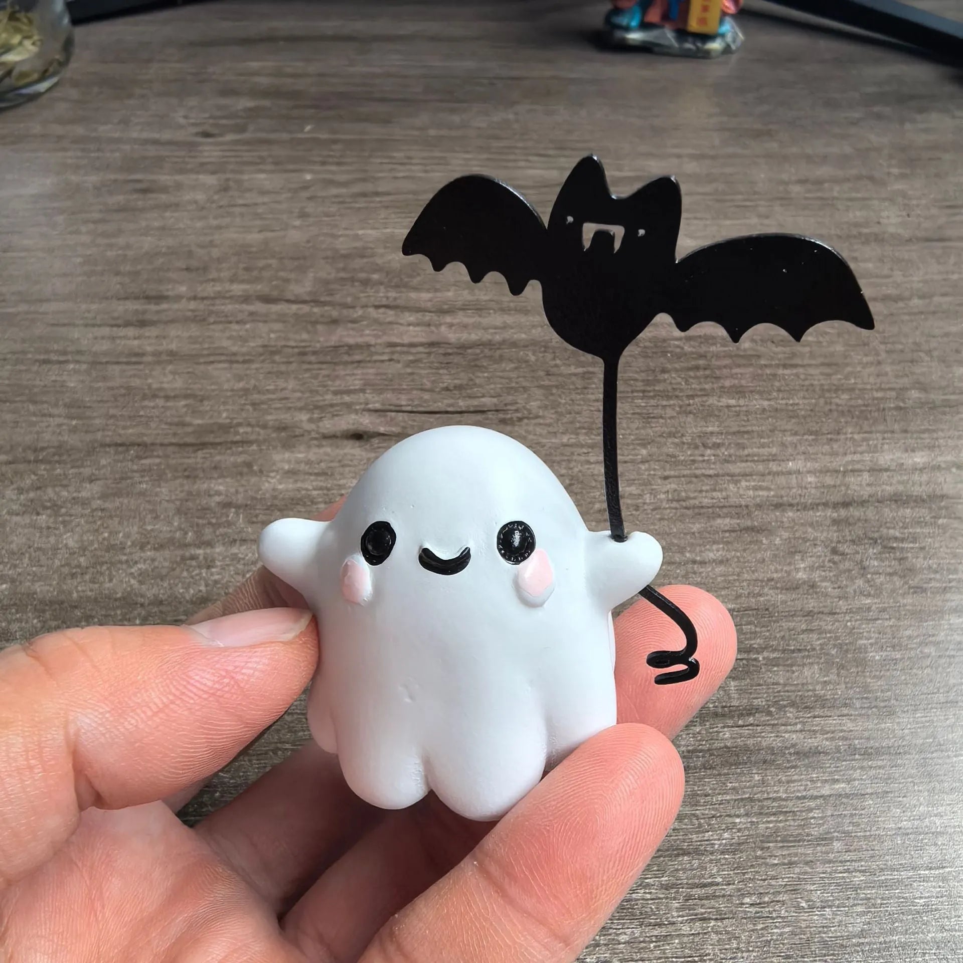 Mini resin statue of a ghost walking a dog, American Halloween style decoration