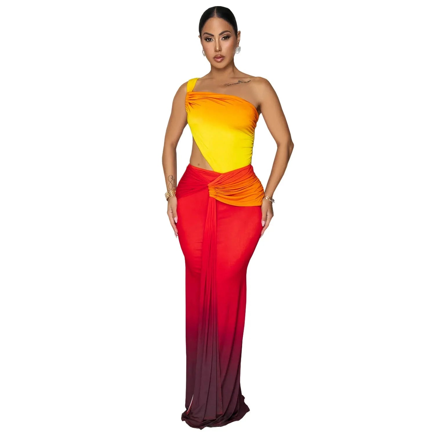 A green gradient oblique shoulder dress with a high waist and long one-step skirt.