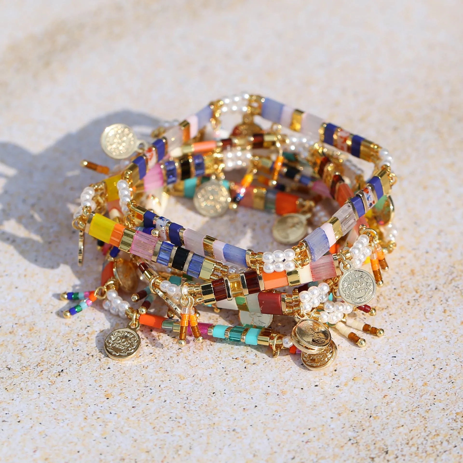 Women's handmade glass coloured beaded bracelet with imitation pearls in European American style.