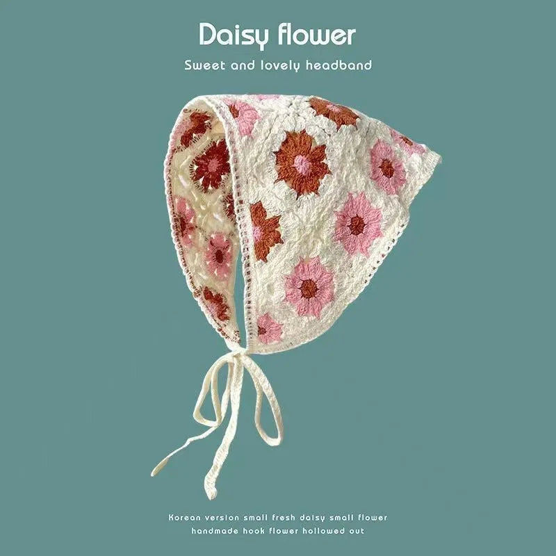 Cotton triangular headscarf with floral pattern in retro French style for women