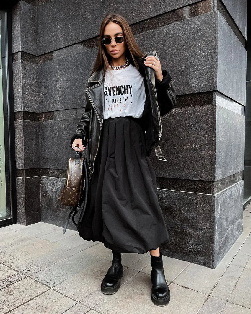 Women's solid colour cotton long skirt with elasticated waistband in black or white