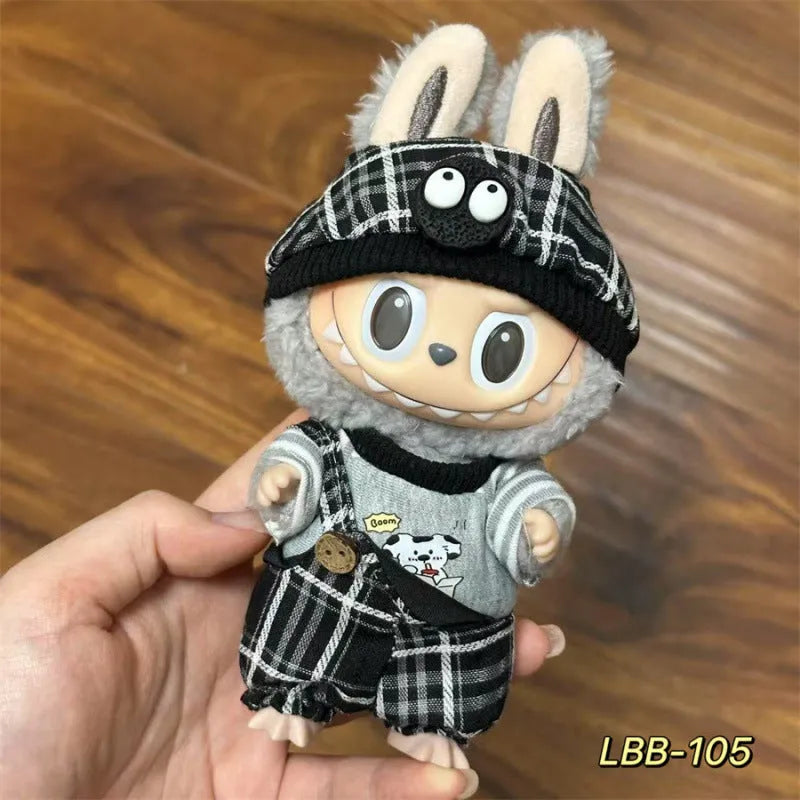A plastic doll costume outfit for a 17cm tall vinyl figurine on a white background.
