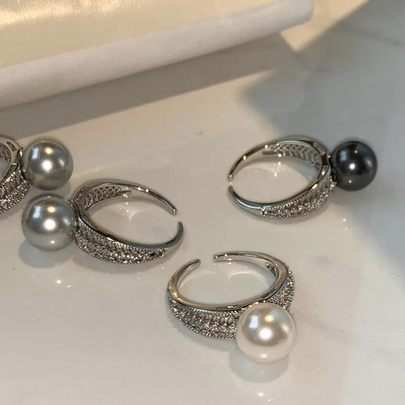 Black pearl adjustable open finger ring with geometric copper design for women