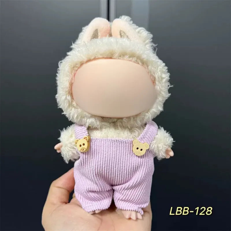 A plastic doll costume outfit for a 17cm tall vinyl figurine on a white background.