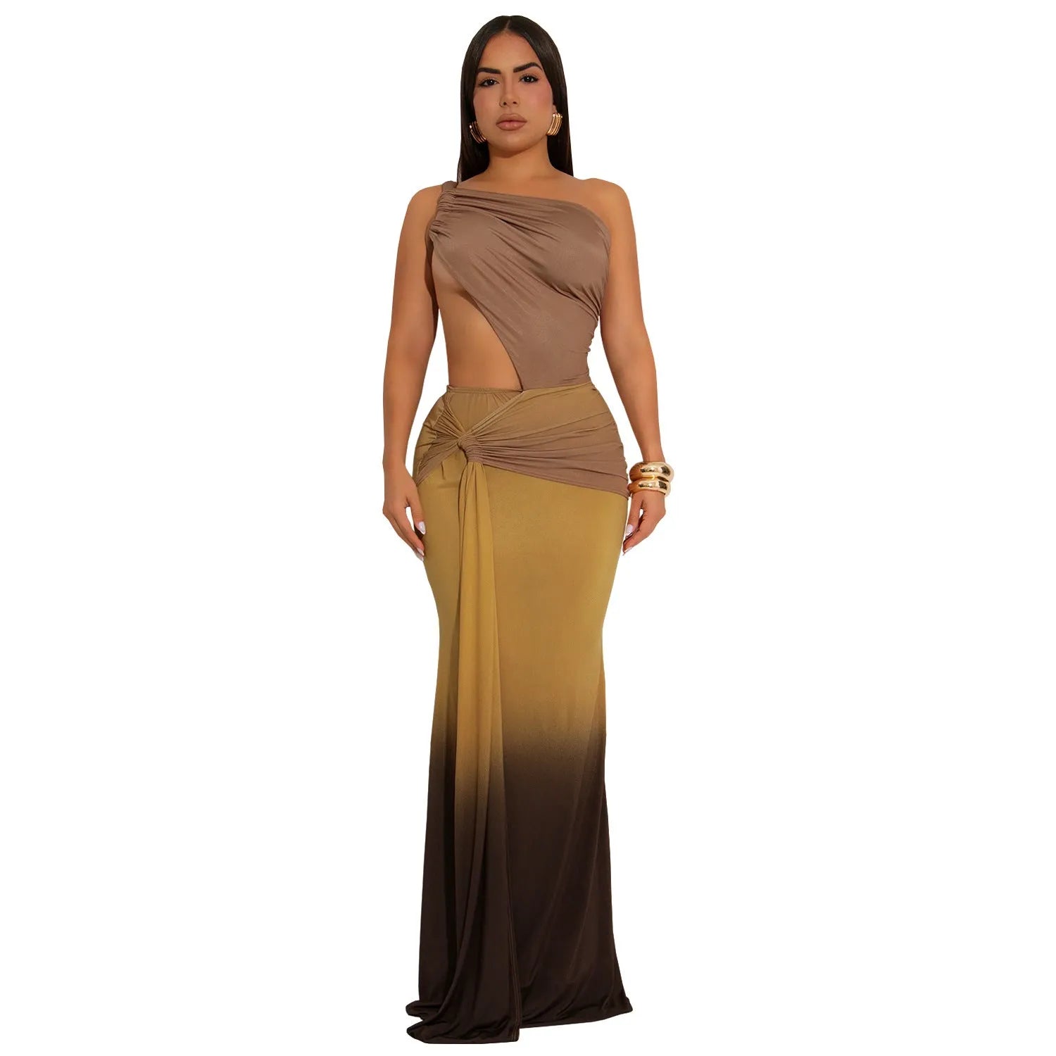 A green gradient oblique shoulder dress with a high waist and long one-step skirt.