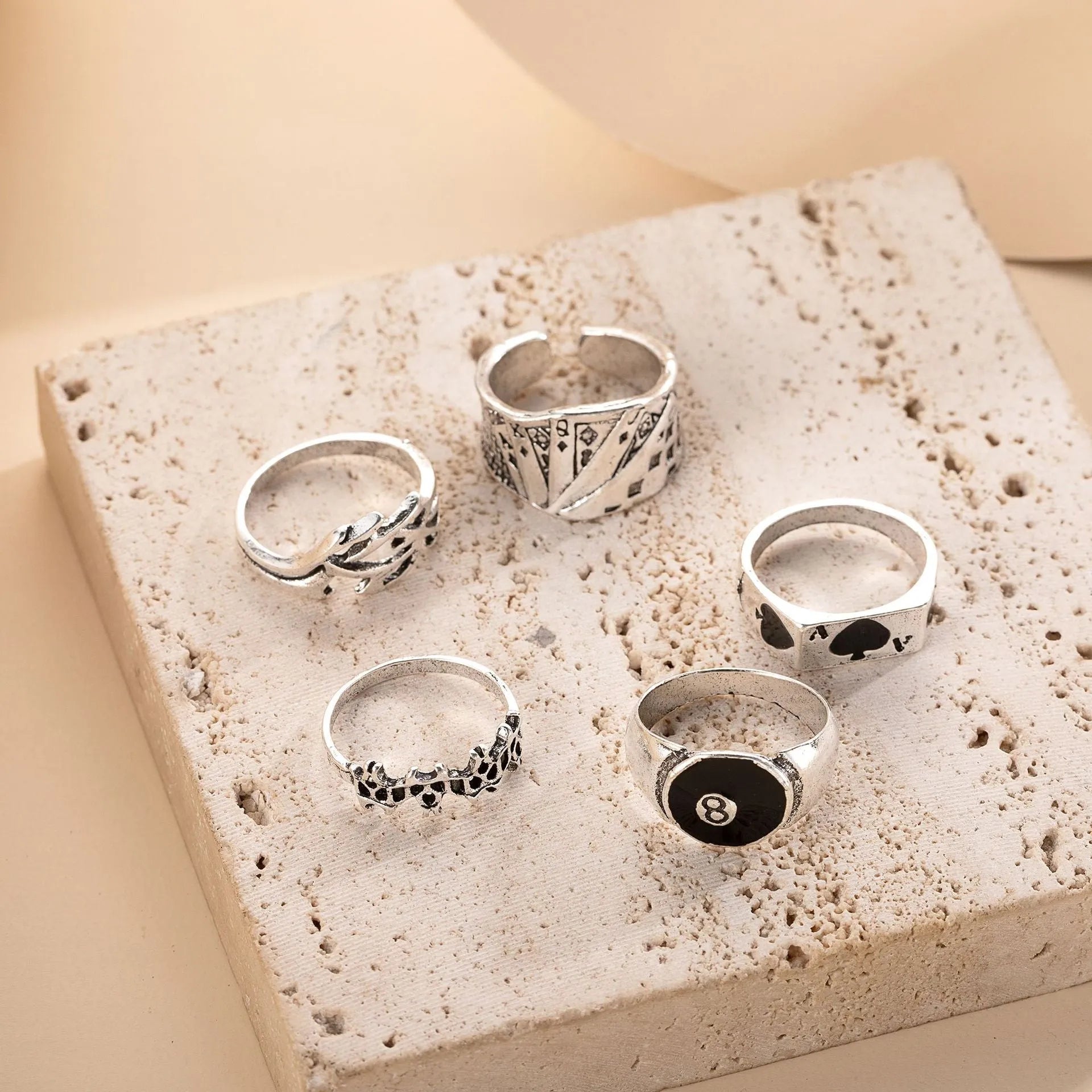 Black poker spade card ring with retro design for women