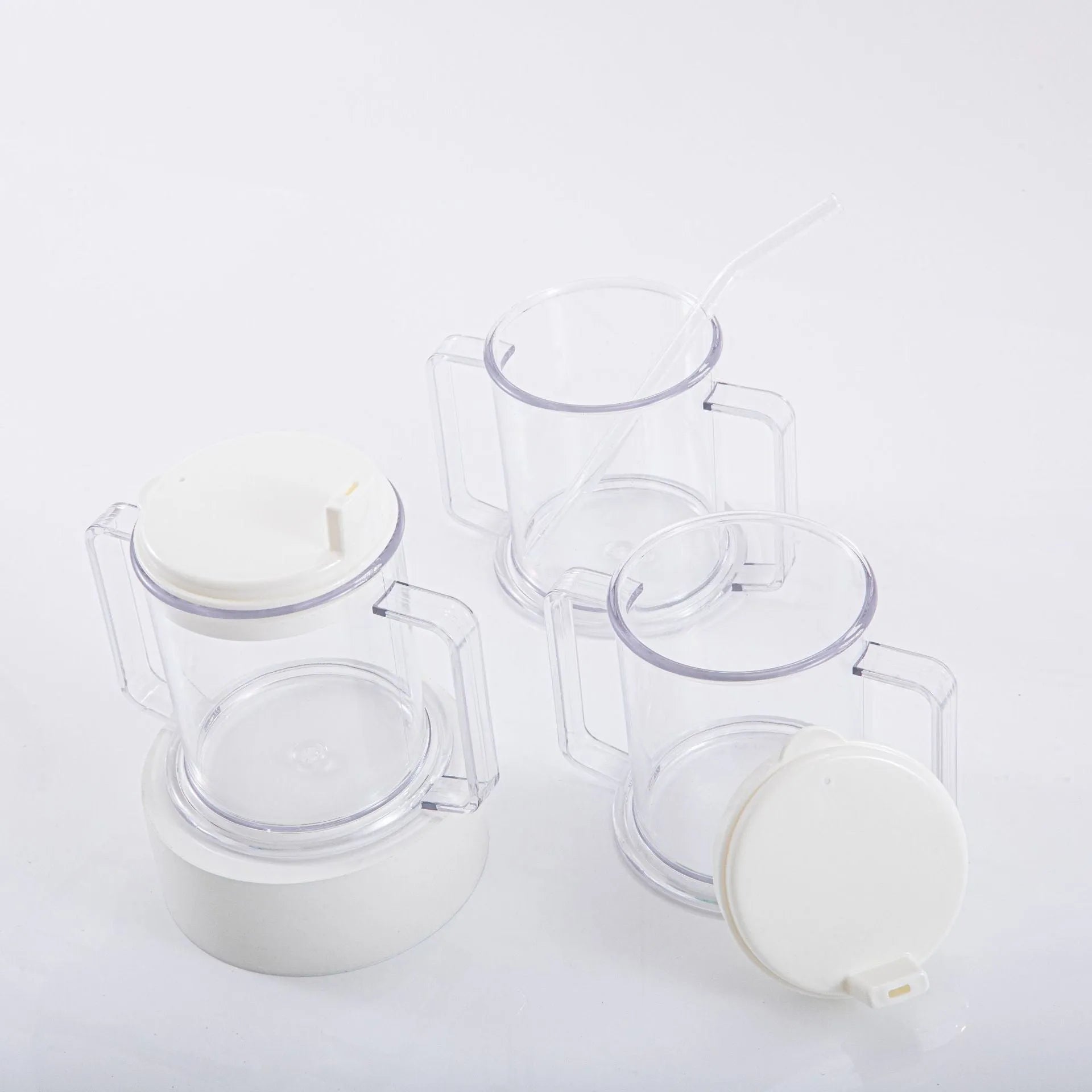 Transparent spill-proof drinking cup showing clear PP construction with modern design