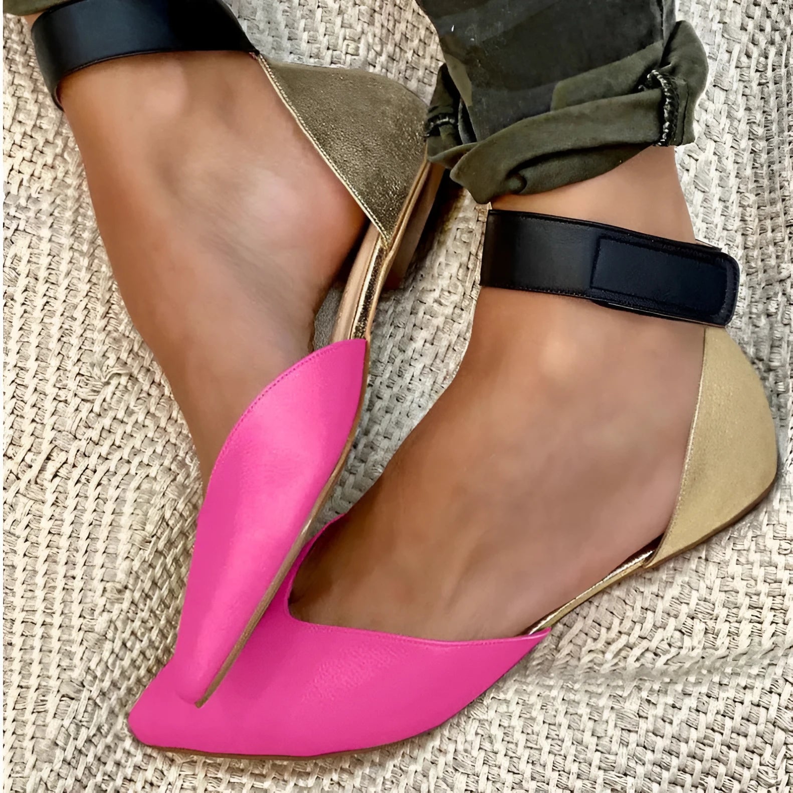 Women's flat-heel sandals with velcro strap and hollowed PU upper in multiple colours
