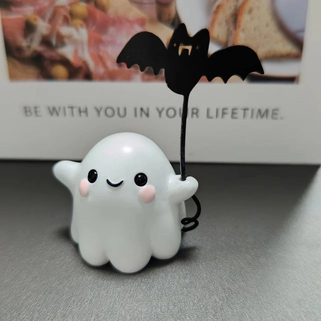 Mini resin statue of a ghost walking a dog, American Halloween style decoration