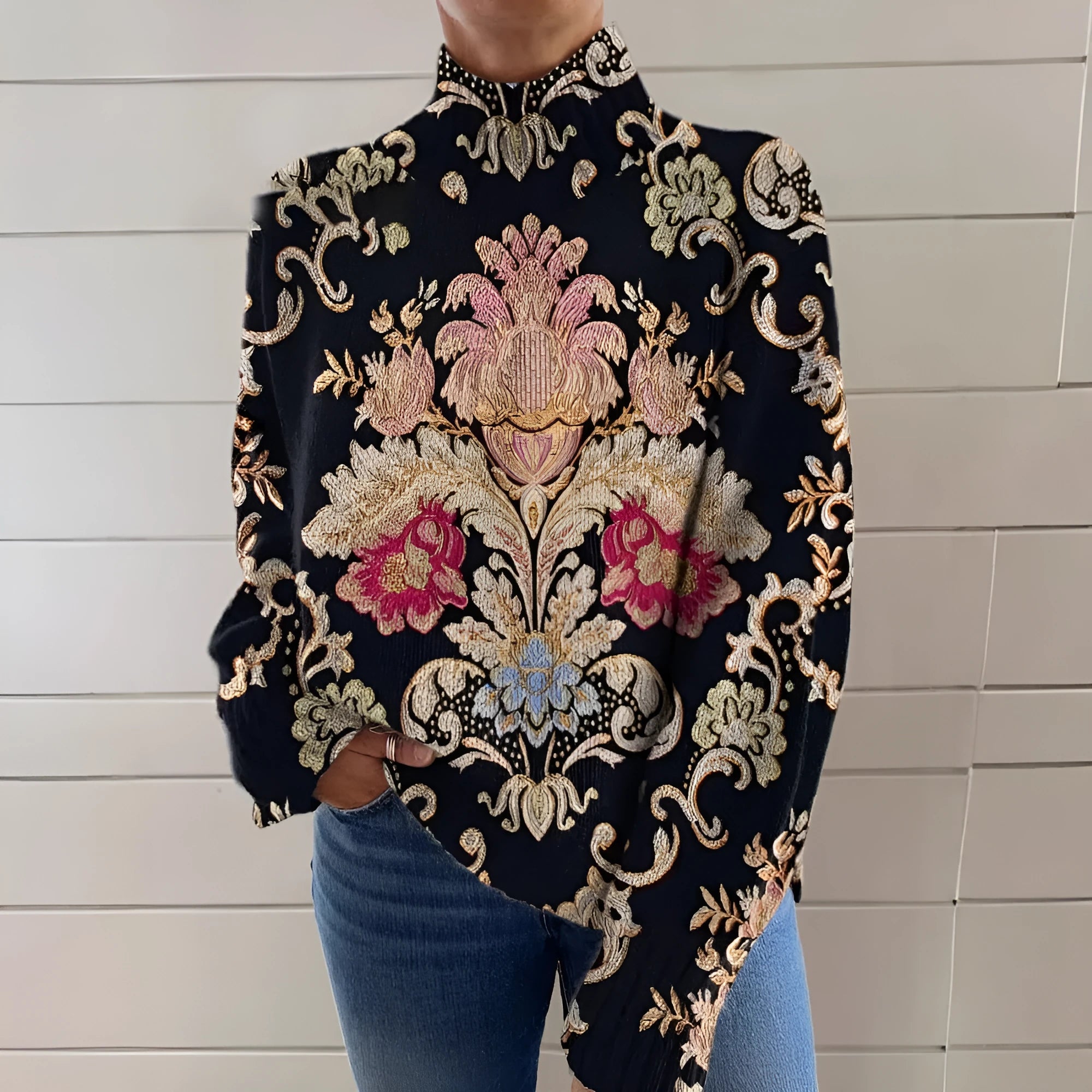 Black 3D pattern printed turtleneck sweater with loose fit and long sleeves