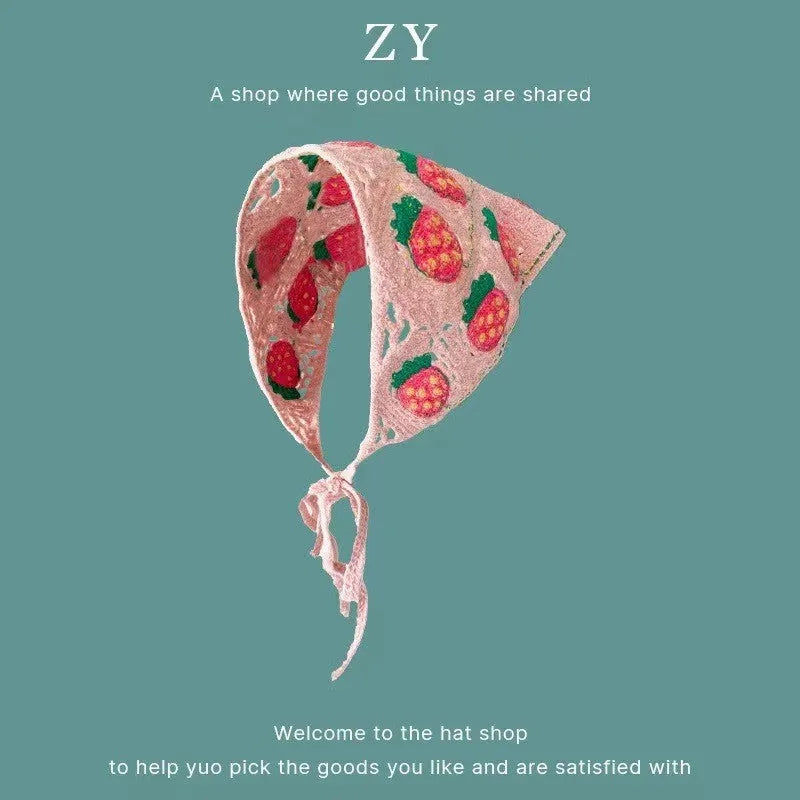 Cotton triangular headscarf with floral pattern in retro French style for women