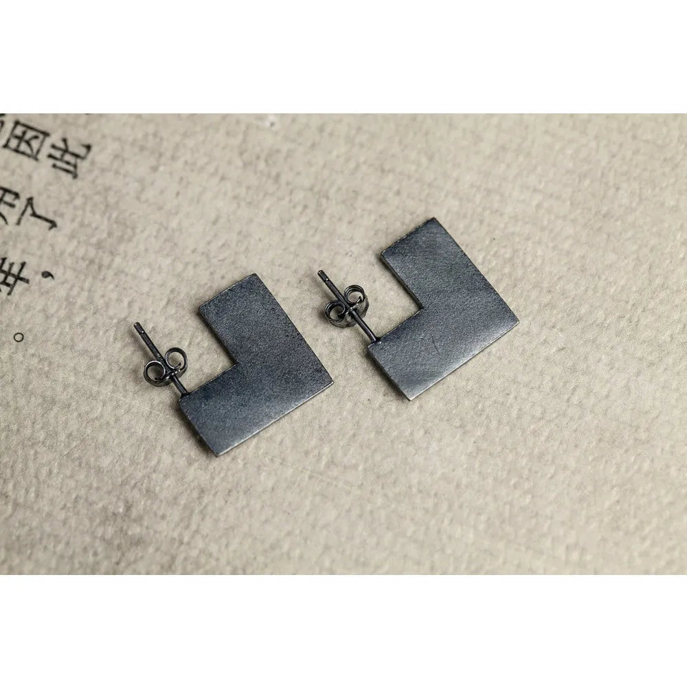 Oxidised black geometric square silver earrings, 16mm minimalist design