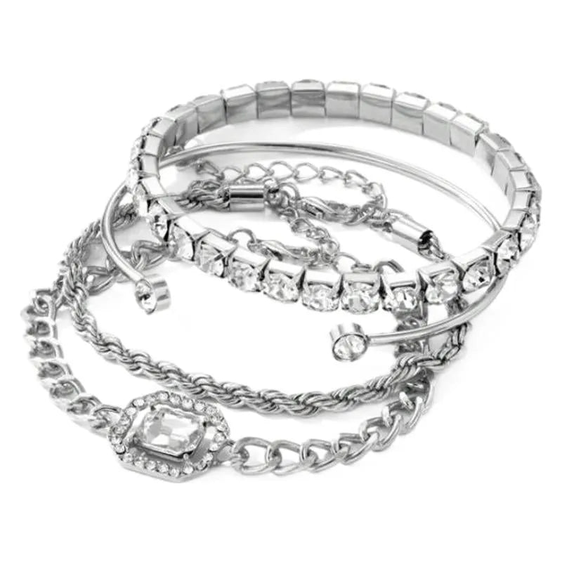 Women's geometric retro four-piece bracelet set with square diamond motifs in gold alloy