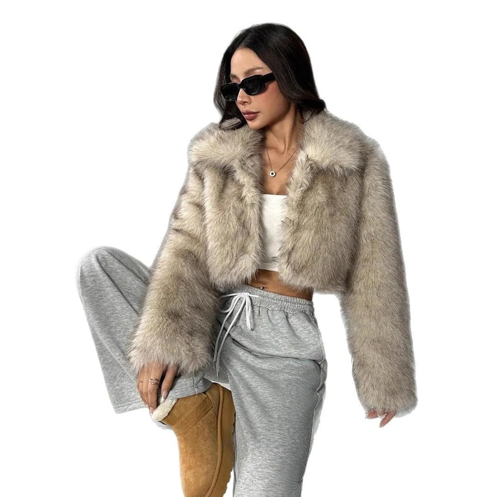 Artificial fox fur fashion coat with fur collar in short 40cm length and long sleeves