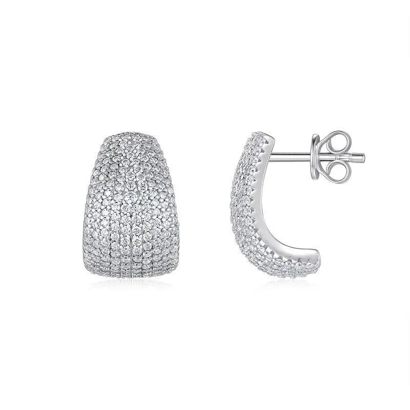 Geometric S925 sterling silver stud earrings with D-E colour moissanite stones.