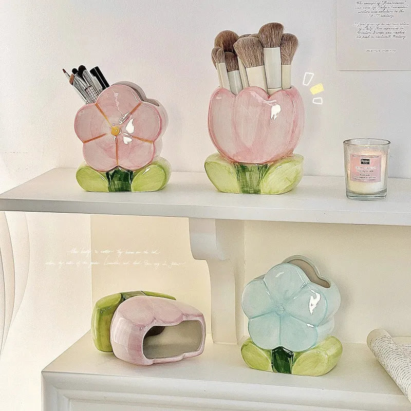 Ceramic flower pen holder storage box in floral patterns for desktop organisation