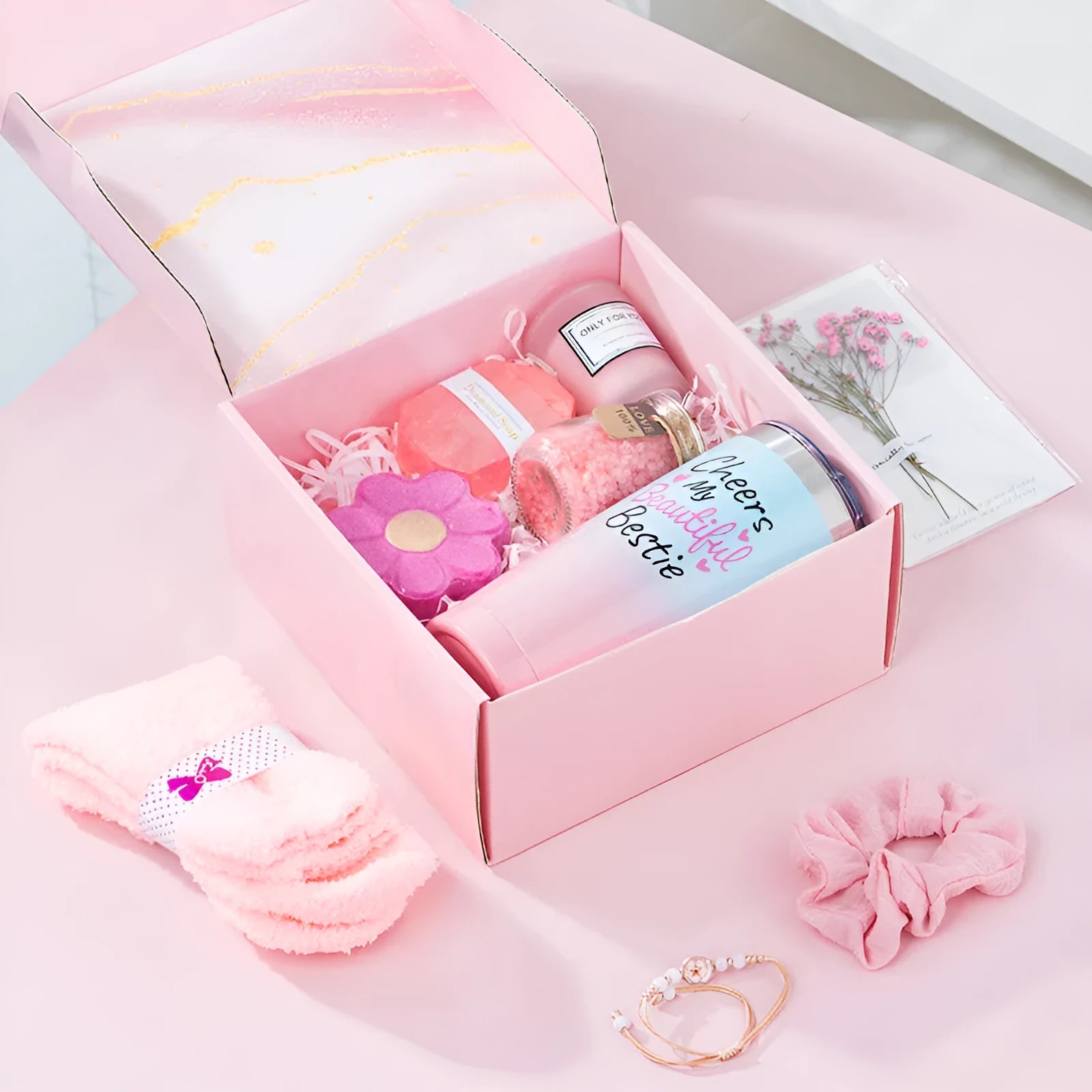 Soy wax aromatherapy candle bath gift set in a box with modern simplicity design.