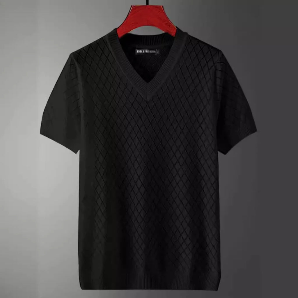 Men's black and white ice silk T-shirt showing V-neck and round neck style variations
