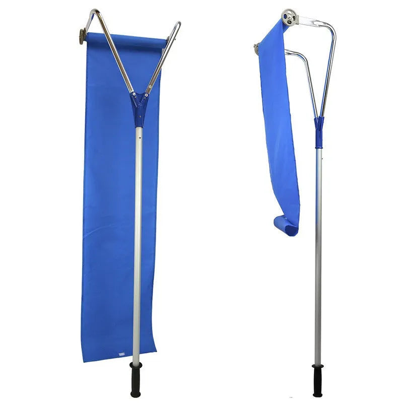 Blue roof snow removal rake with retractable aluminum pole and Oxford cloth on a snow-covered roof